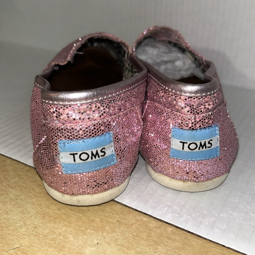 TOMS Pink Glitter Classic Canvas Slip On Shoes Size 7.5 - Picture 4 of 7